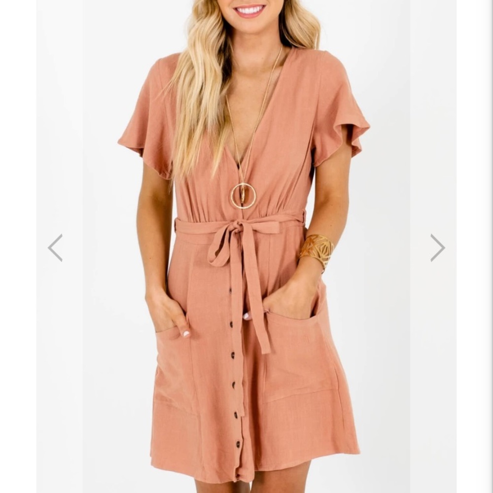Women’s dress
